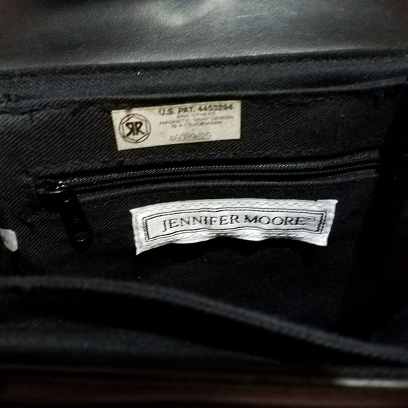 🚫TAKEN 🚫FREE or BUY Black Handbag 👜 - Picture 3 of 5